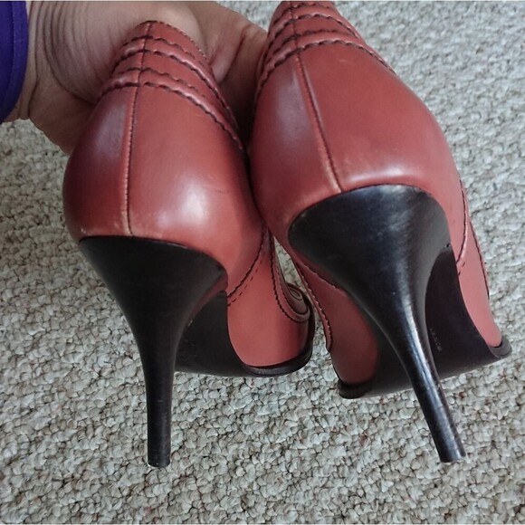 Salvatore Ferragamo rose brown color pumps size 8B - Picture 10 of 12